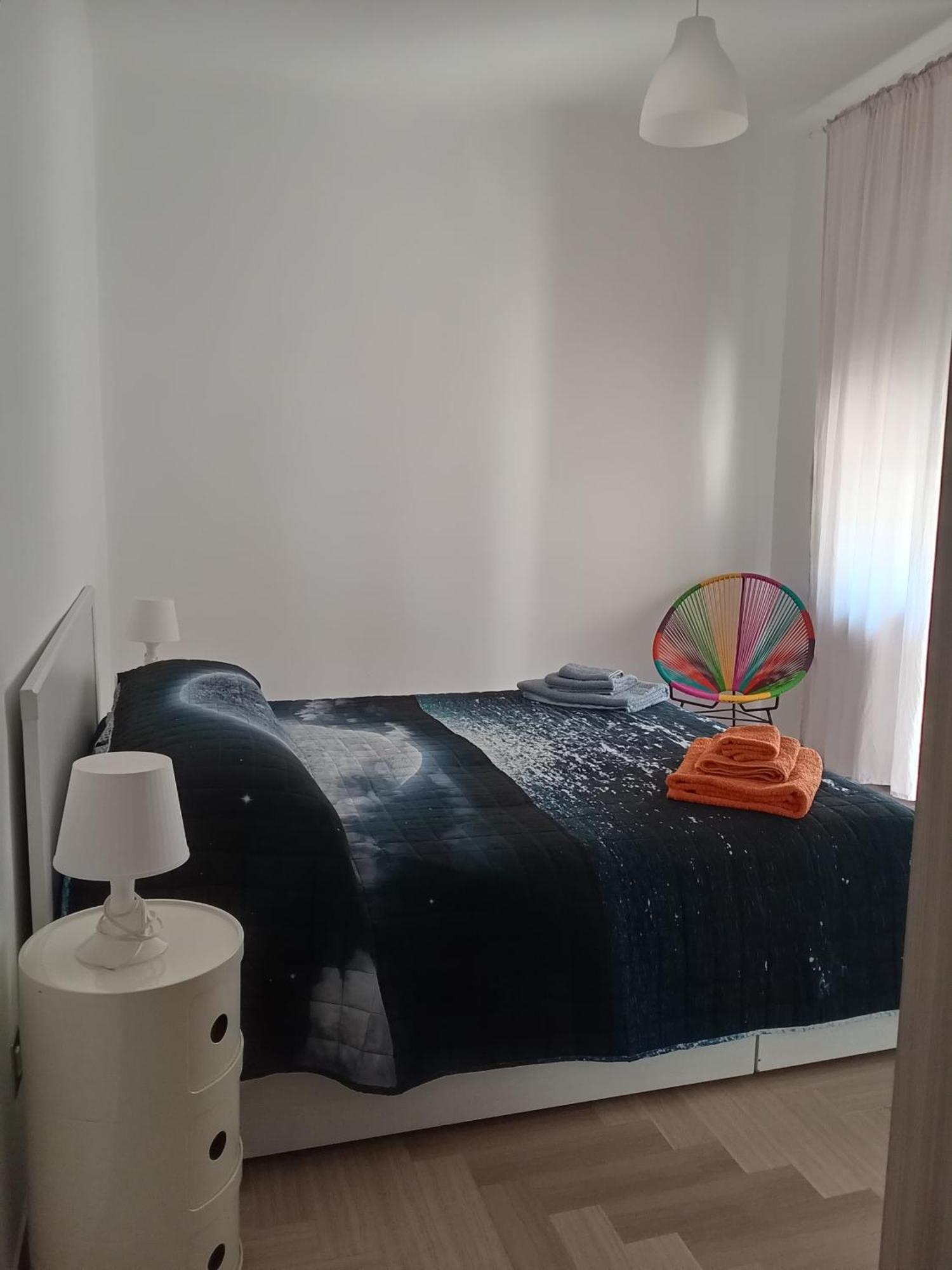 Love House - Apartment On The Beach Pescara Eksteriør billede